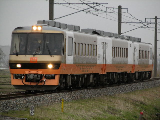 �ԉ�L�I�[�v�j���O ���V���c�����X�؊� 07/04/01 S2IS