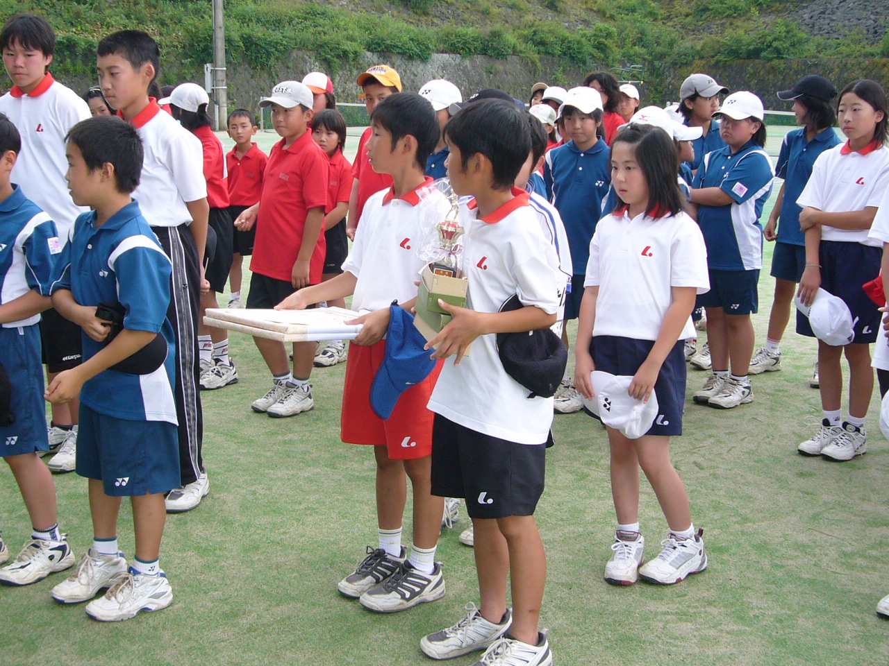 5.6�N�̕��D���I�@���i����i���߂łƂ��i@v@�j�^